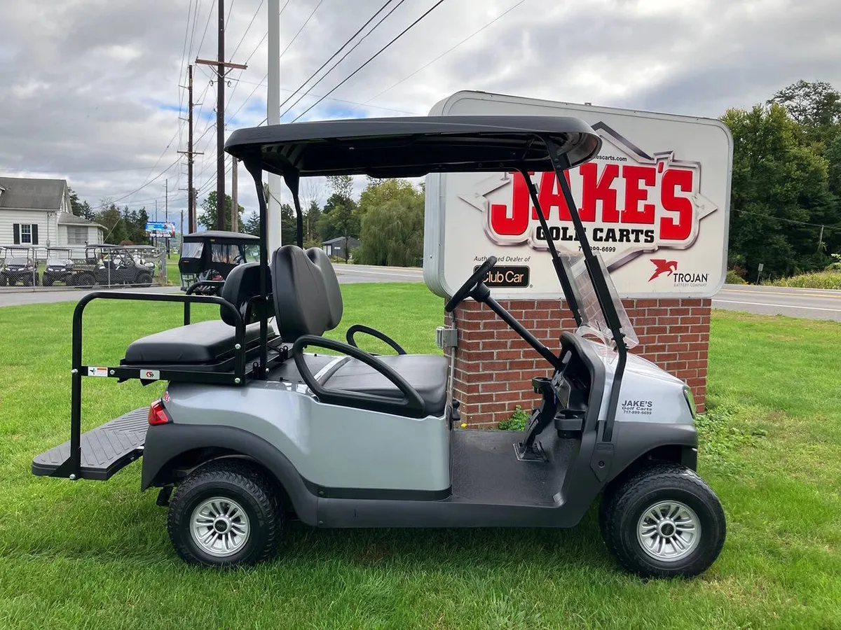 2015 Club Car Precedent Gas photo 4