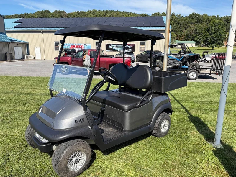2017 Club Car Precedent photo 4