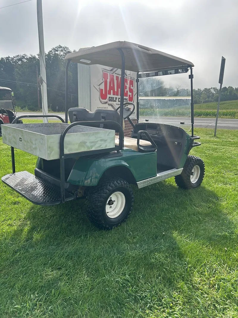 1999 E-Z-GO TXT photo 4