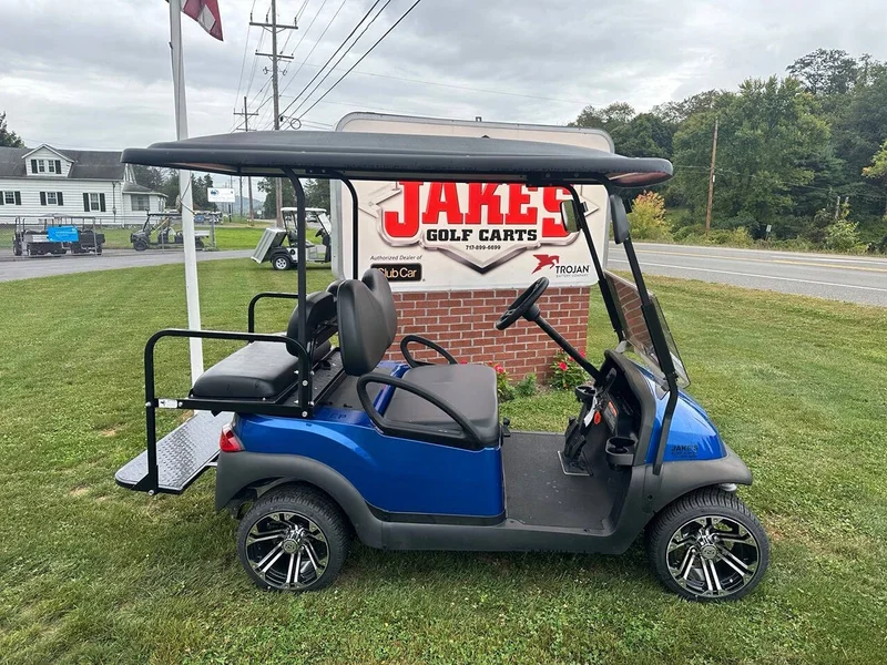 2018 Club Car Precedent Gas photo 3