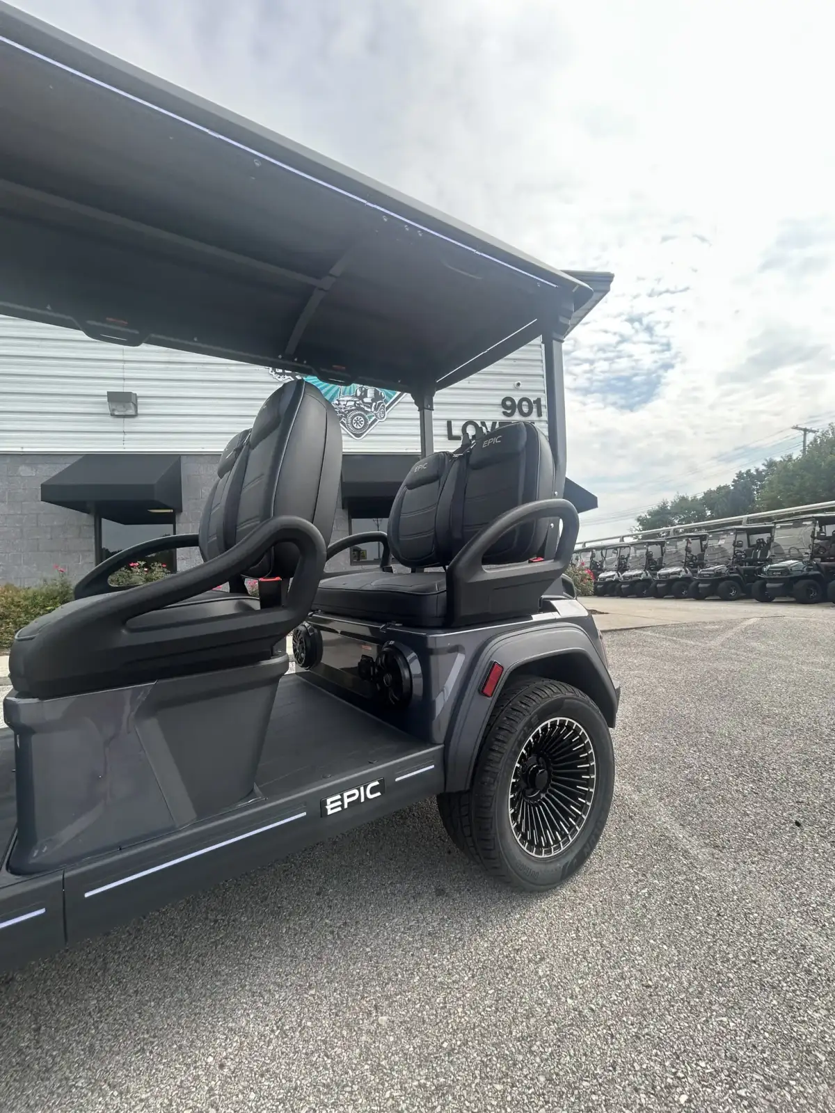 2026 Epic Carts E40FX photo 11