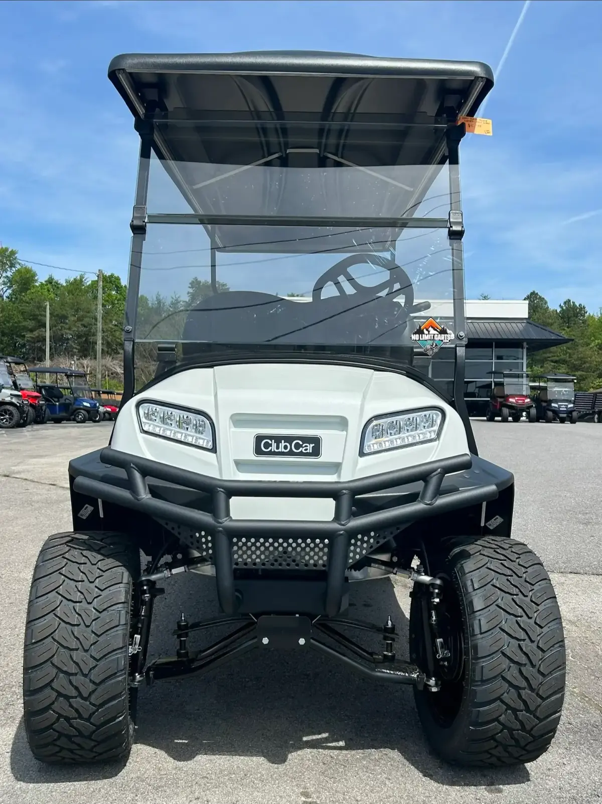 2027 Club Car Onward 6 Passenger photo 7