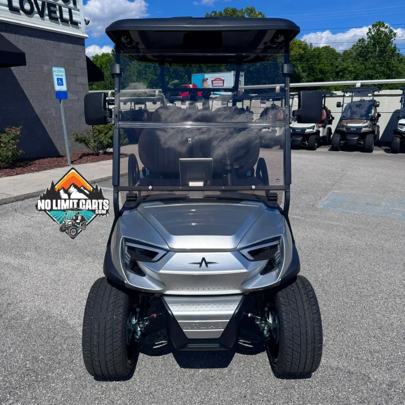 2026 Atlas Pro- Silver photo 8