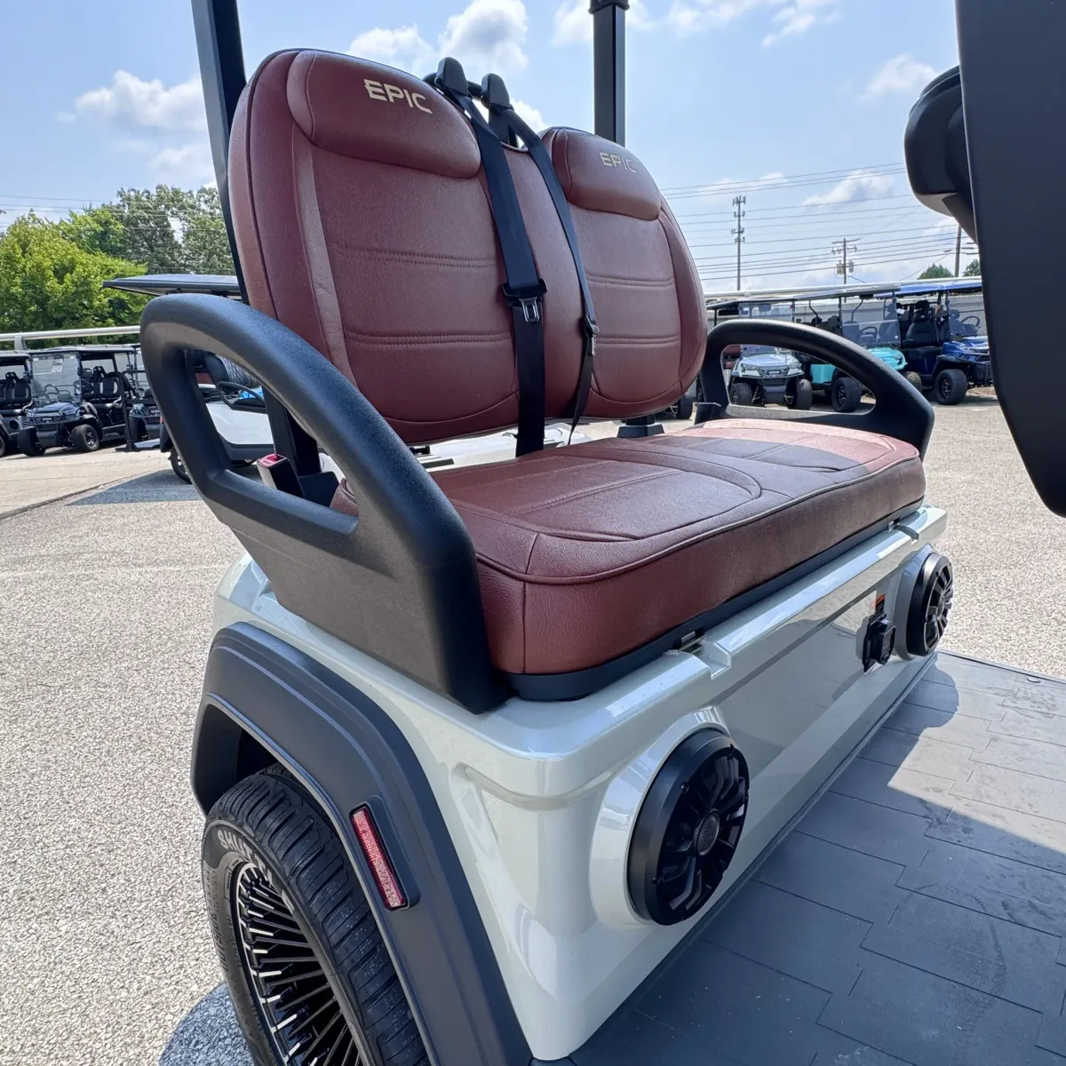 2026 Epic Carts E40FX photo 14