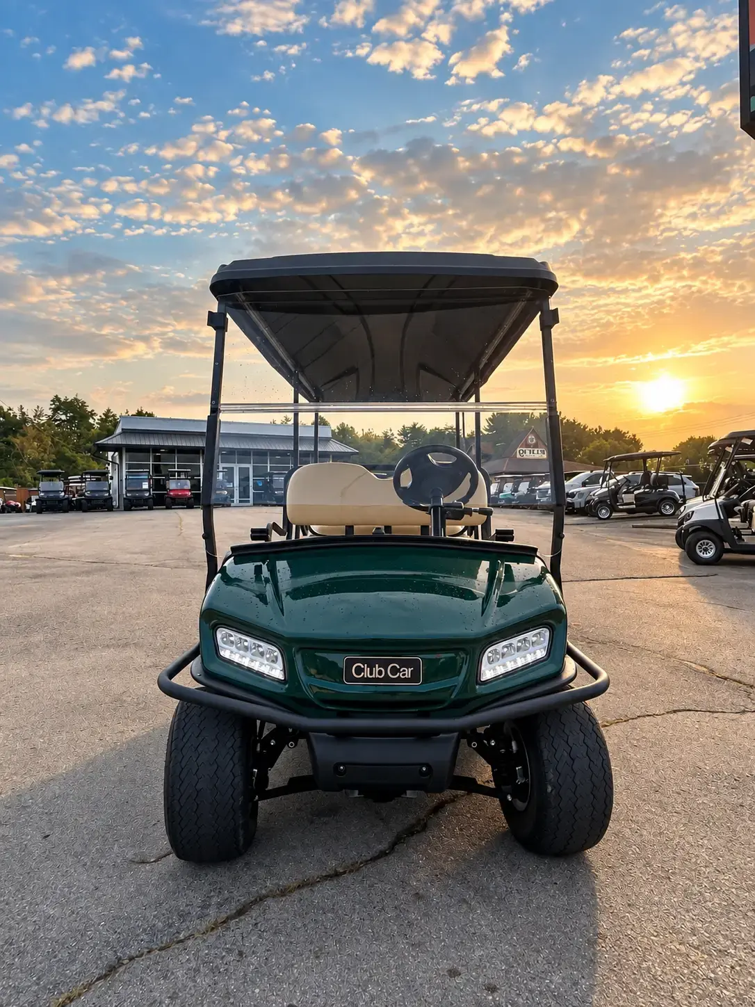 2022 Club Car Villager photo 2