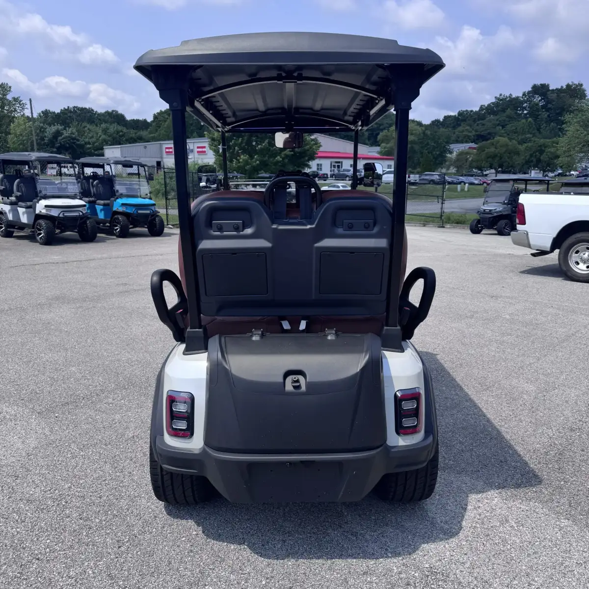 2026 Epic Carts E40FX photo 2