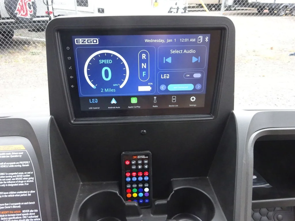 2026 E-Z-GO RXV ELiTE Lithium photo 4