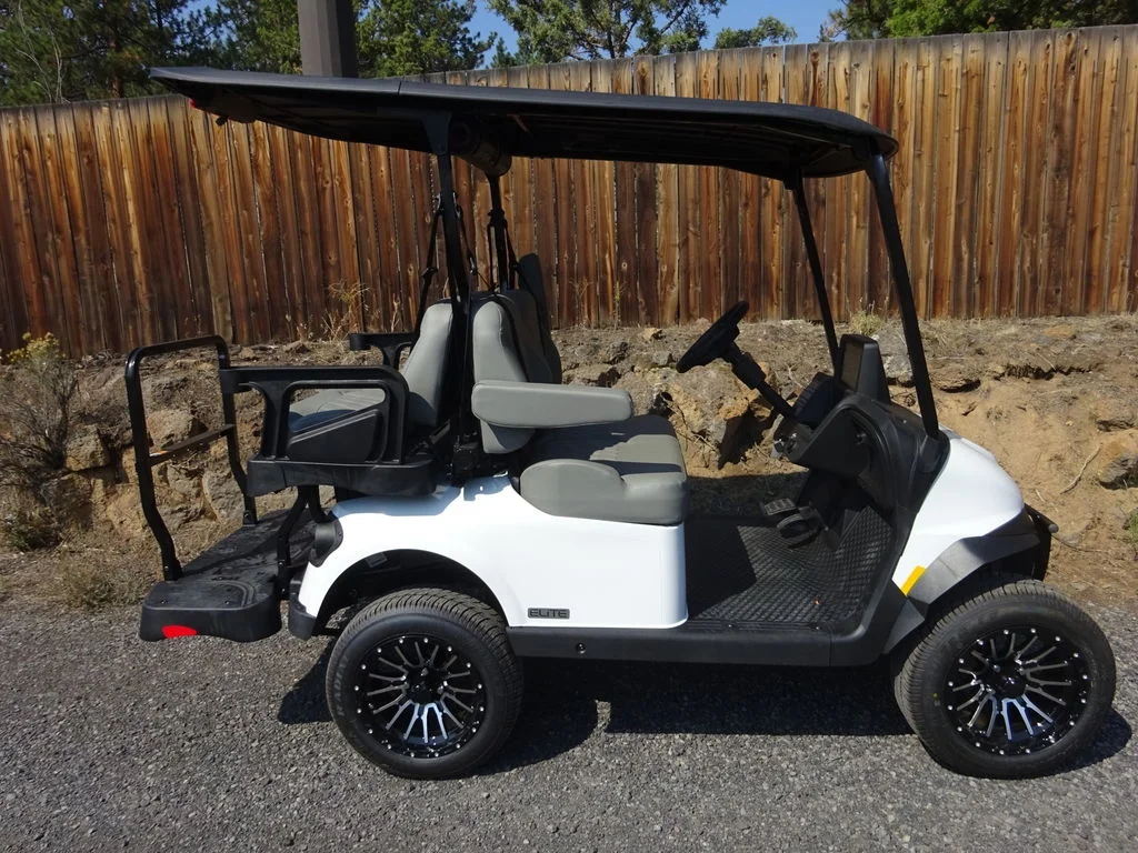 2026 E-Z-GO RXV ELiTE Lithium photo 8