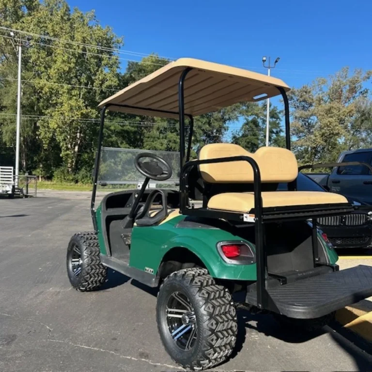 2019 E-Z-GO TXT photo 6