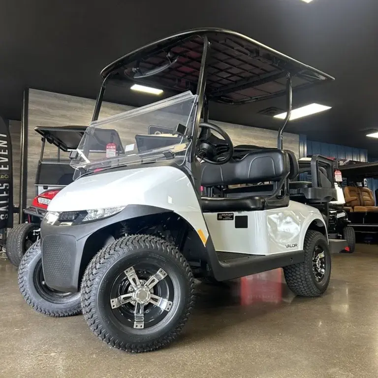 2026 E-Z-GO RXV 4 Valor S EX1 Sport Bright White photo 7
