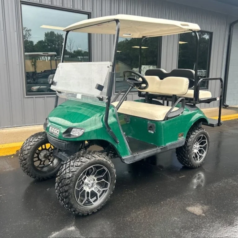 2014 E-Z-GO TXT photo 2