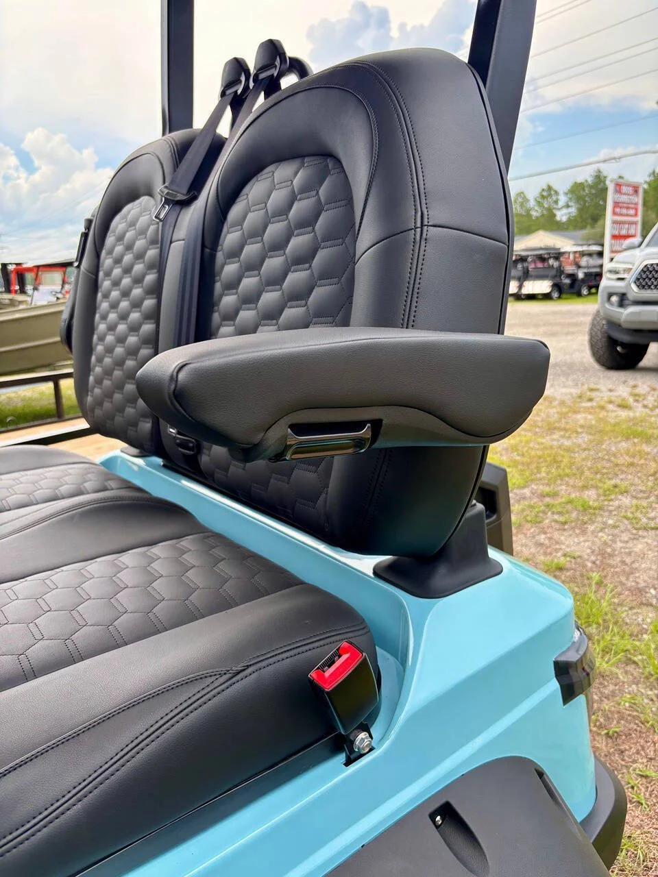2025 Verdi Forward Facing 4 Golf Cart Asp photo 3