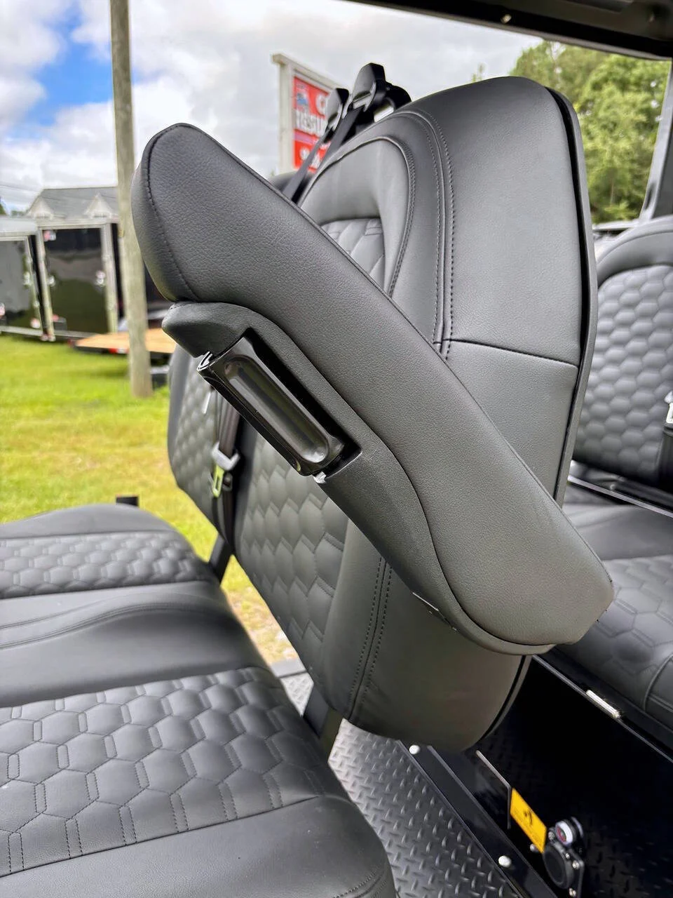2025 Verdi Forward Facing 4 Seater Golf C Aspen photo 9