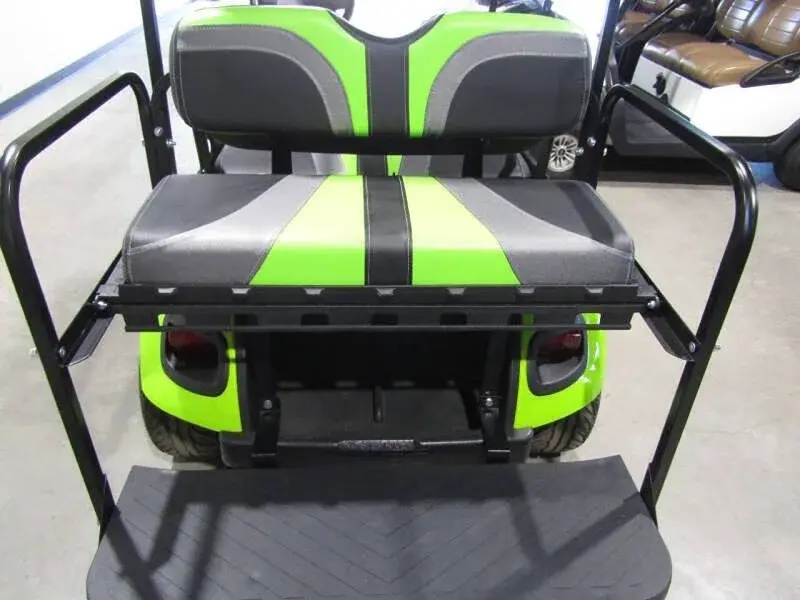 2020 E-Z-GO TXT Custon 4-Seater golf cart photo 6
