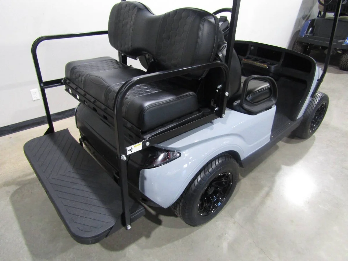 2020 E-Z-GO Storm Gas golf cart Custom 4-Seater photo 7