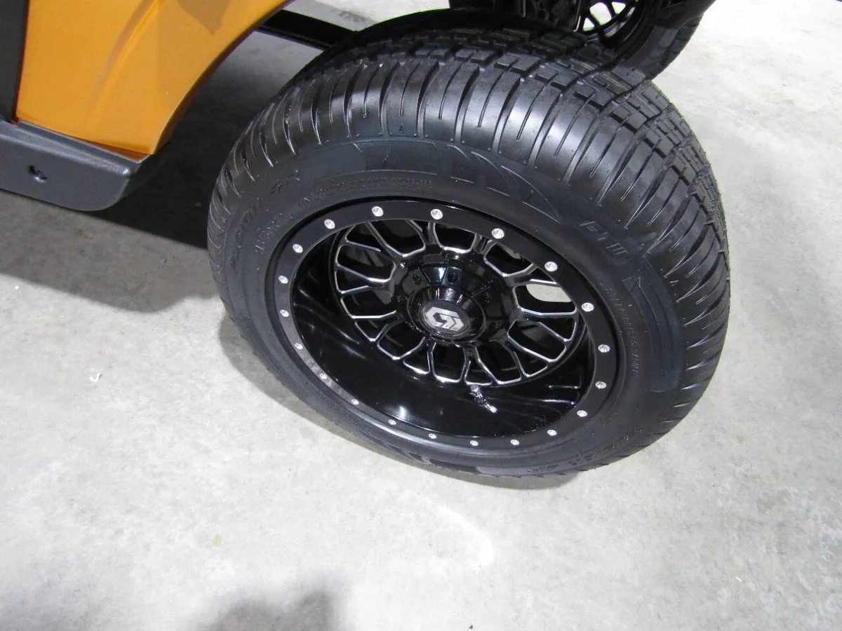 2020 E-Z-GO Storm Gas golf cart Custom 4-Seater photo 14