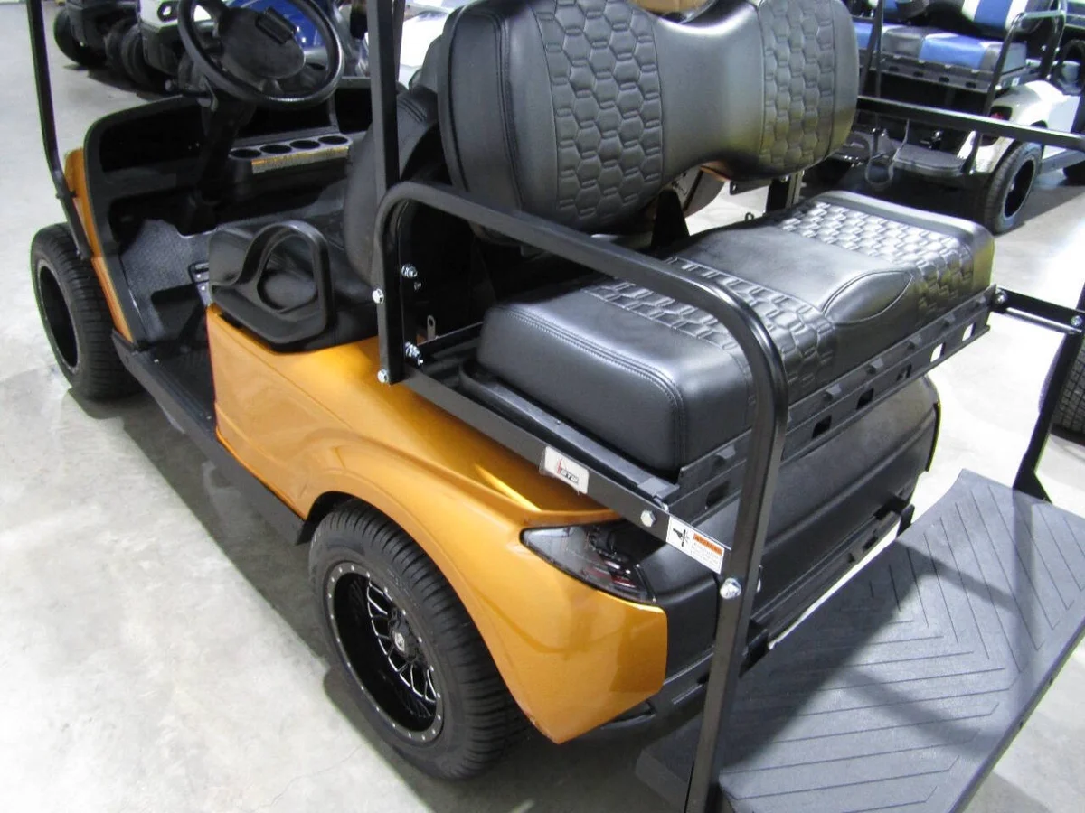 2020 E-Z-GO Storm Gas golf cart Custom 4-Seater photo 7