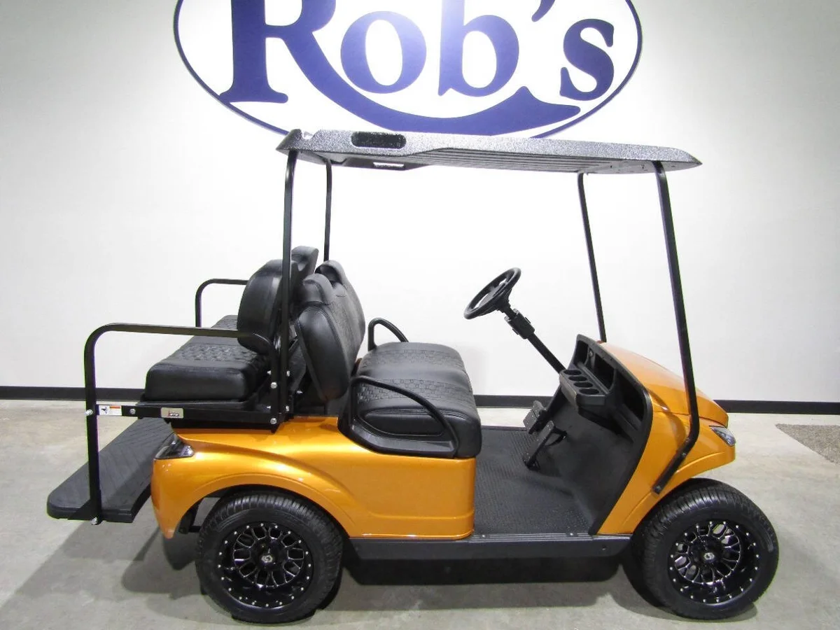 2020 E-Z-GO Storm Gas golf cart Custom 4-Seater photo 3