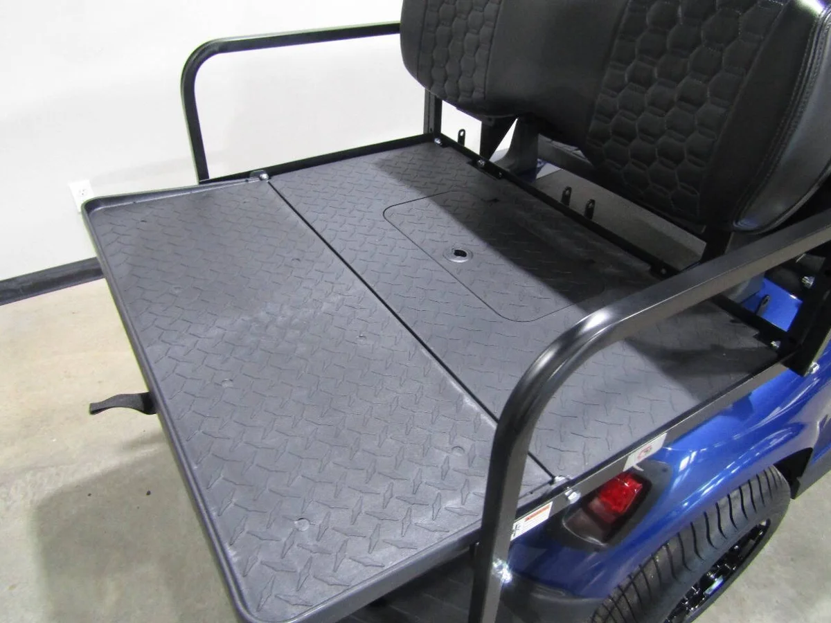 2020 E-Z-GO RXV Custom 4-Seater photo 8
