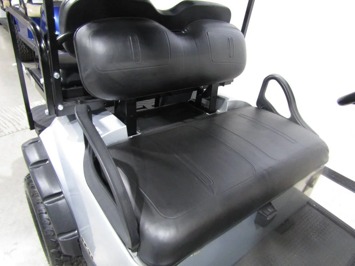 2020 E-Z-GO TXT Lifted 4-Seater photo 8