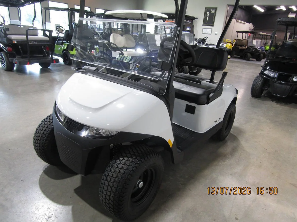 2027 E-Z-GO Valor Stock  golf cart photo 4