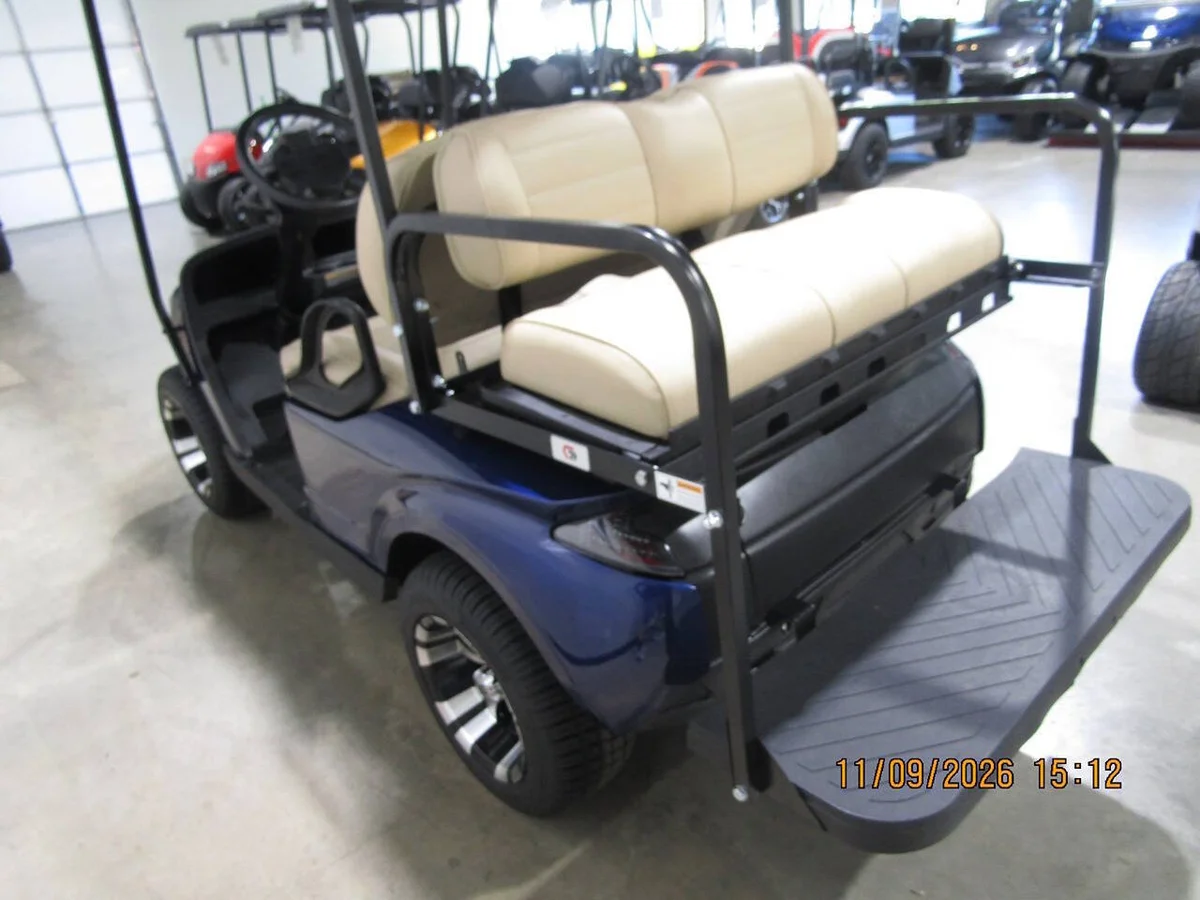 2020 E-Z-GO Storm Electric Custon 4-Seater golf cart photo 5