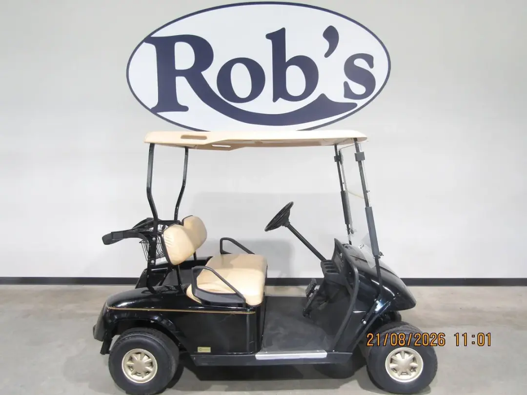 2007 E-Z-GO TXT Stock  golf cart photo 1