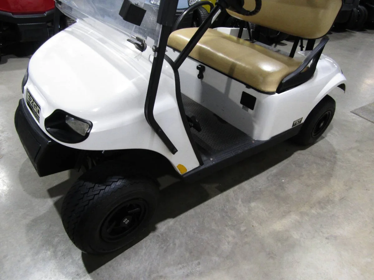 2020 E-Z-GO TXT Stock photo 4