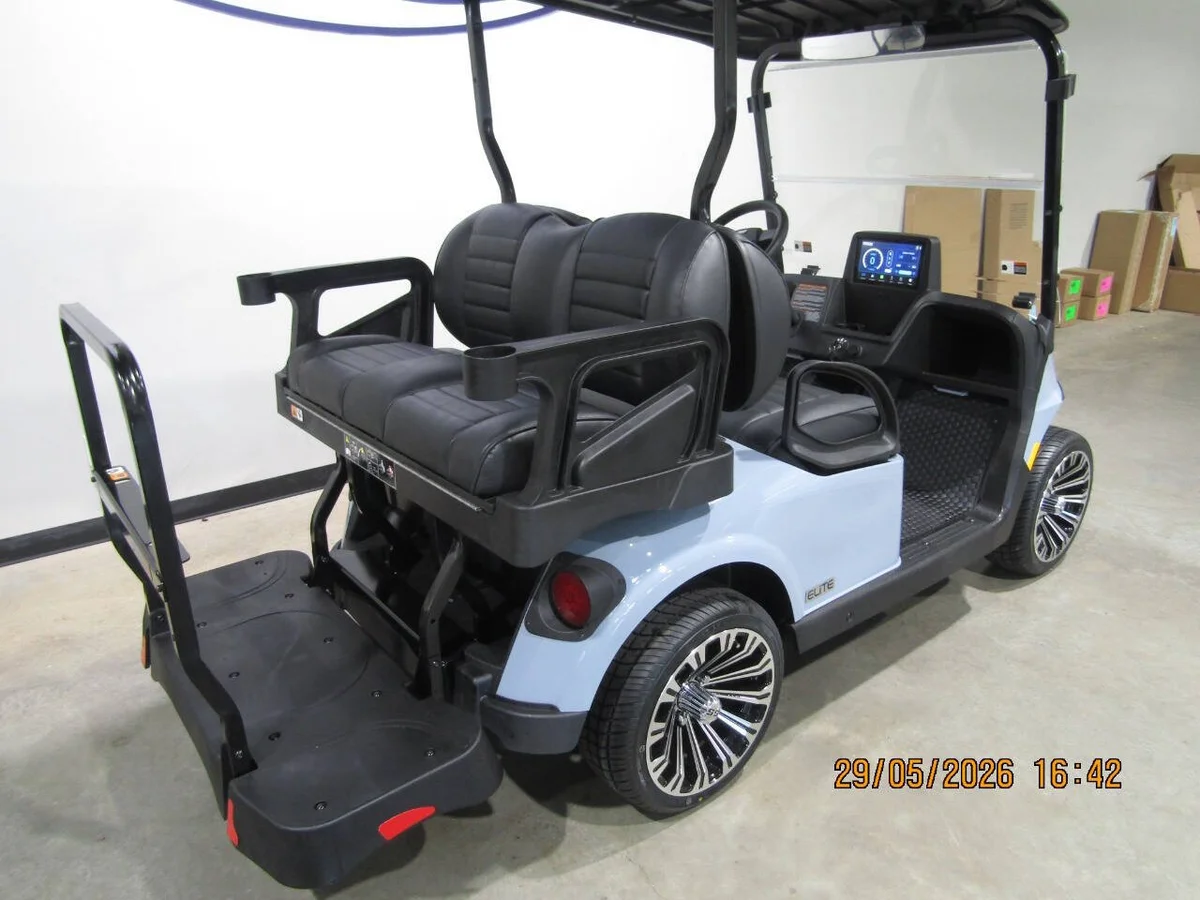 2026 E-Z-GO RXV Custom 4-Seater photo 9