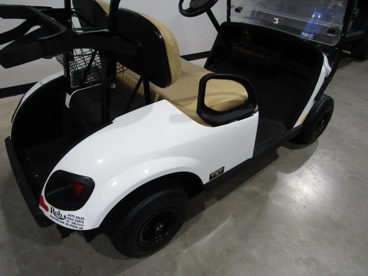 2020 E-Z-GO TXT Stock photo 7