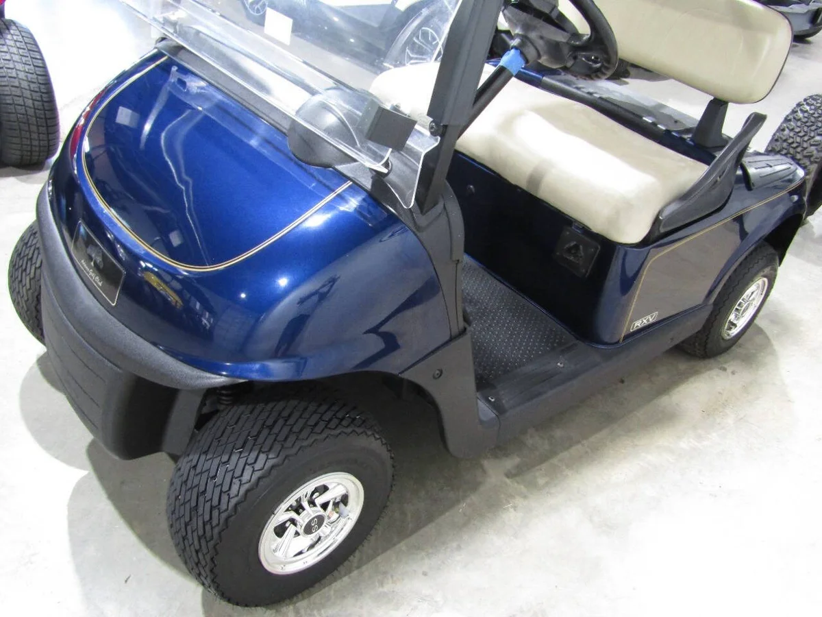 2019 E-Z-GO RXV Stock photo 4