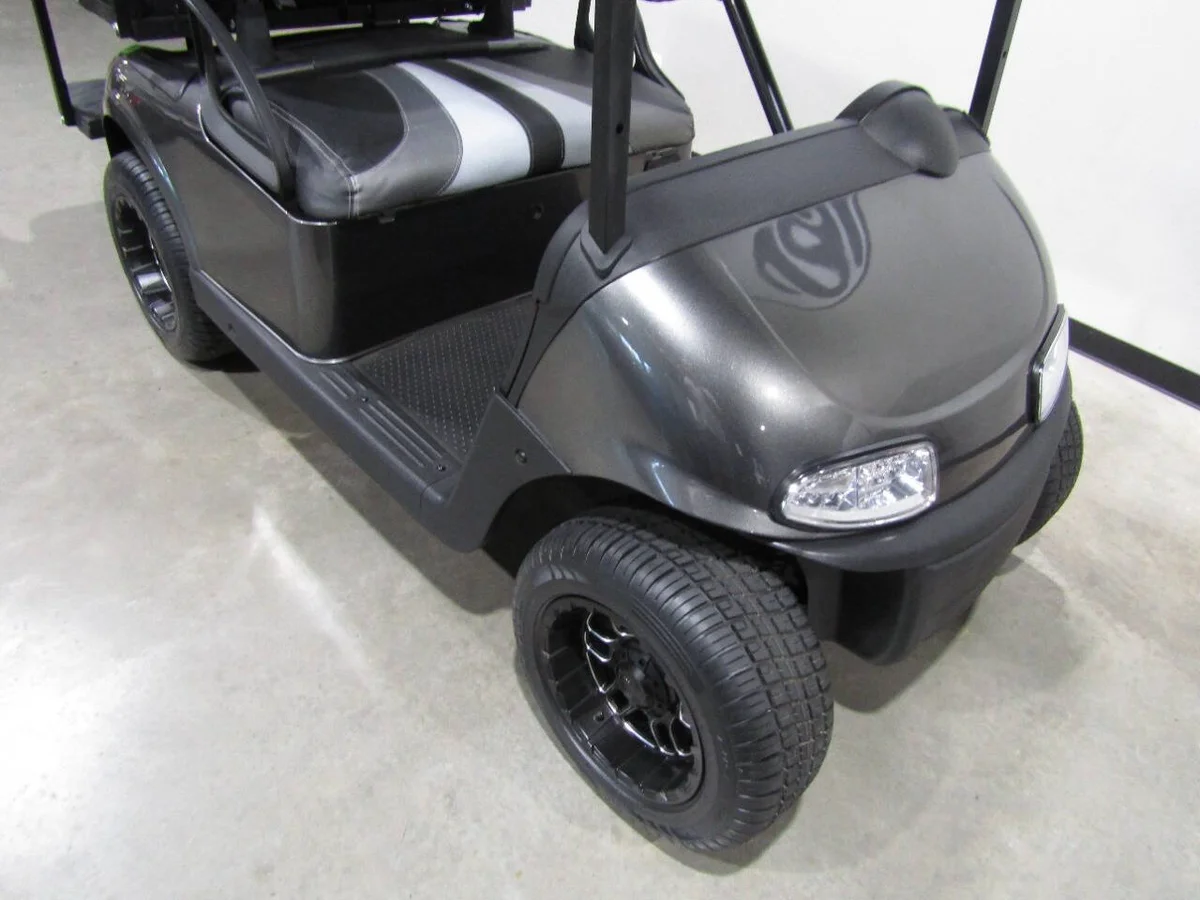 2019 E-Z-GO RXV Custom photo 2