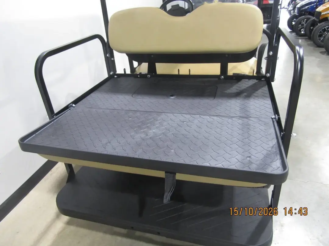 2020 E-Z-GO TXT Custom 4-Seater golf cart photo 8
