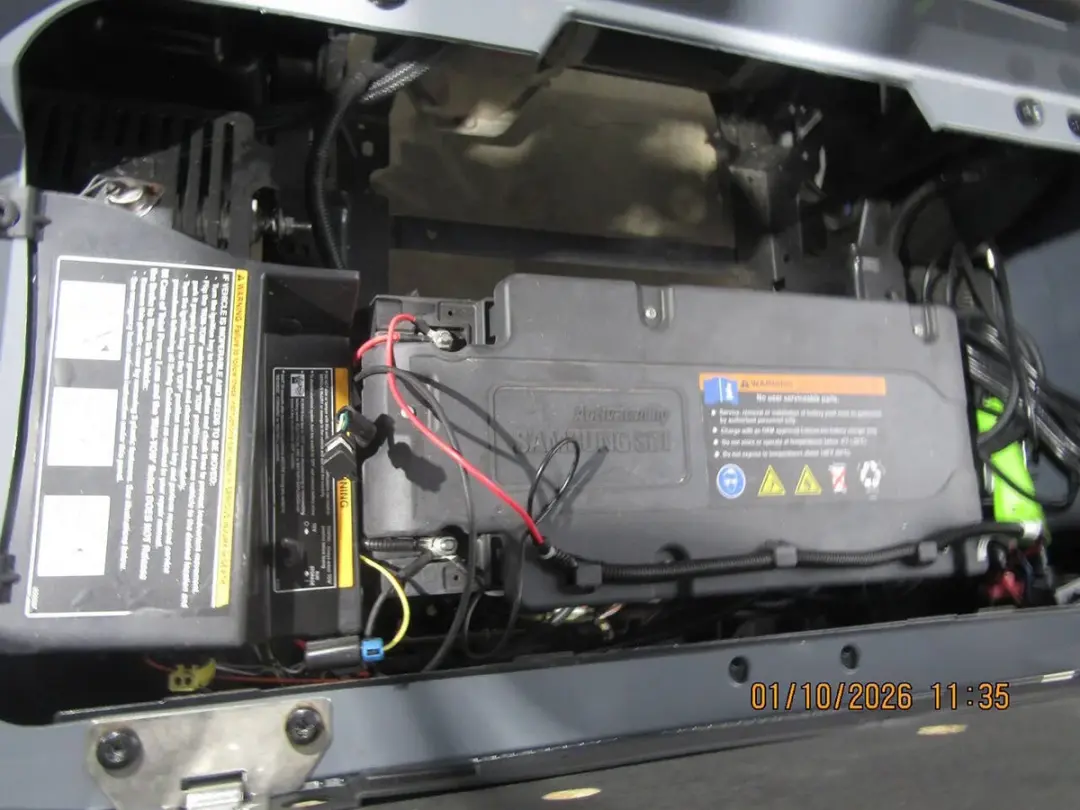 2021 E-Z-GO RXV ELiTE Lithium photo 12