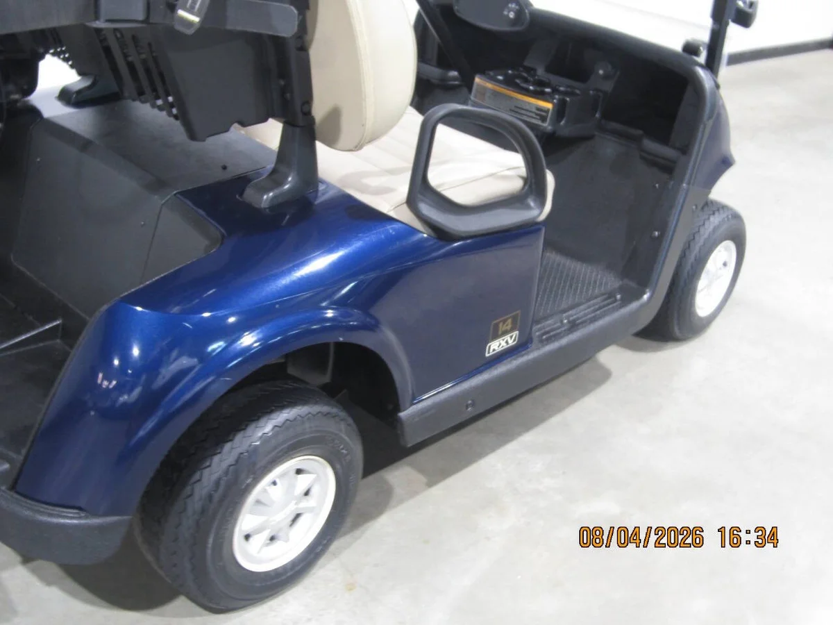 2020 E-Z-GO RXV Stock photo 7