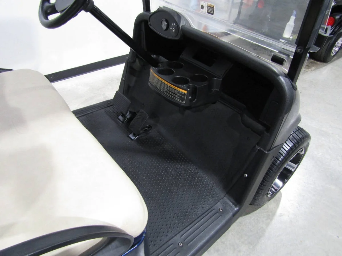2019 E-Z-GO RXV Stock 4-Seater photo 12