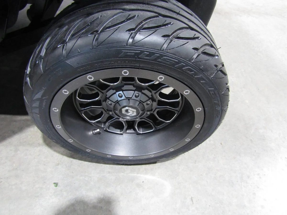 2021 Yamaha Drive Stock-wheels-seat photo 11