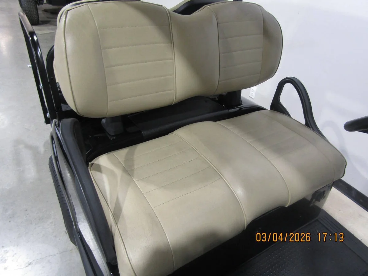 2020 E-Z-GO RXV Custom 4-Seater photo 10