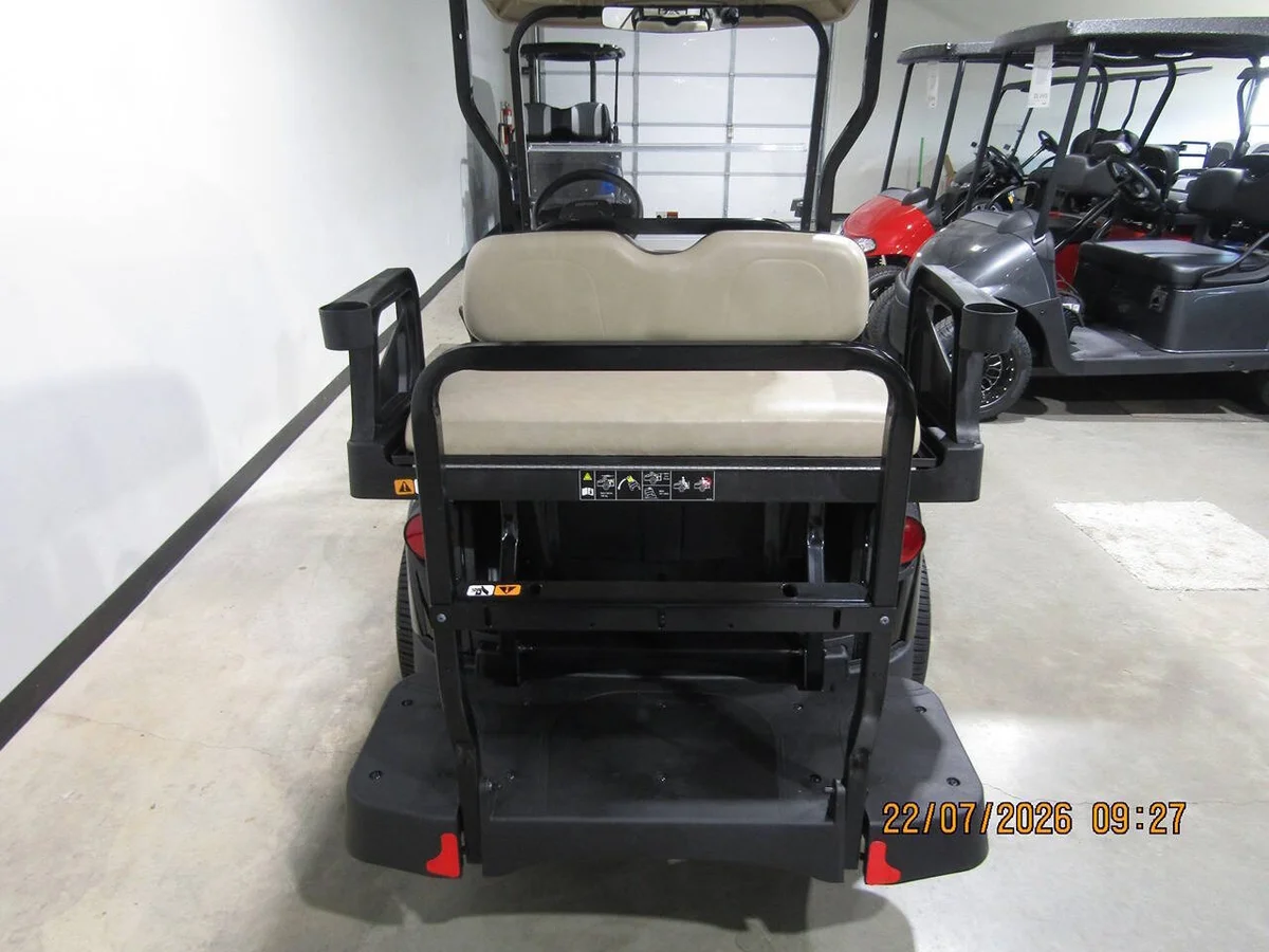 2027 E-Z-GO Valor 4 Passenger photo 5