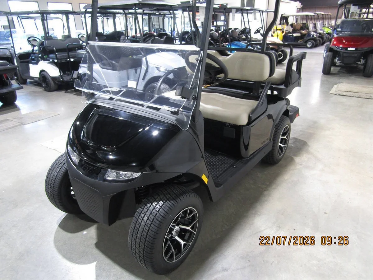 2027 E-Z-GO Valor 4 Passenger photo 3