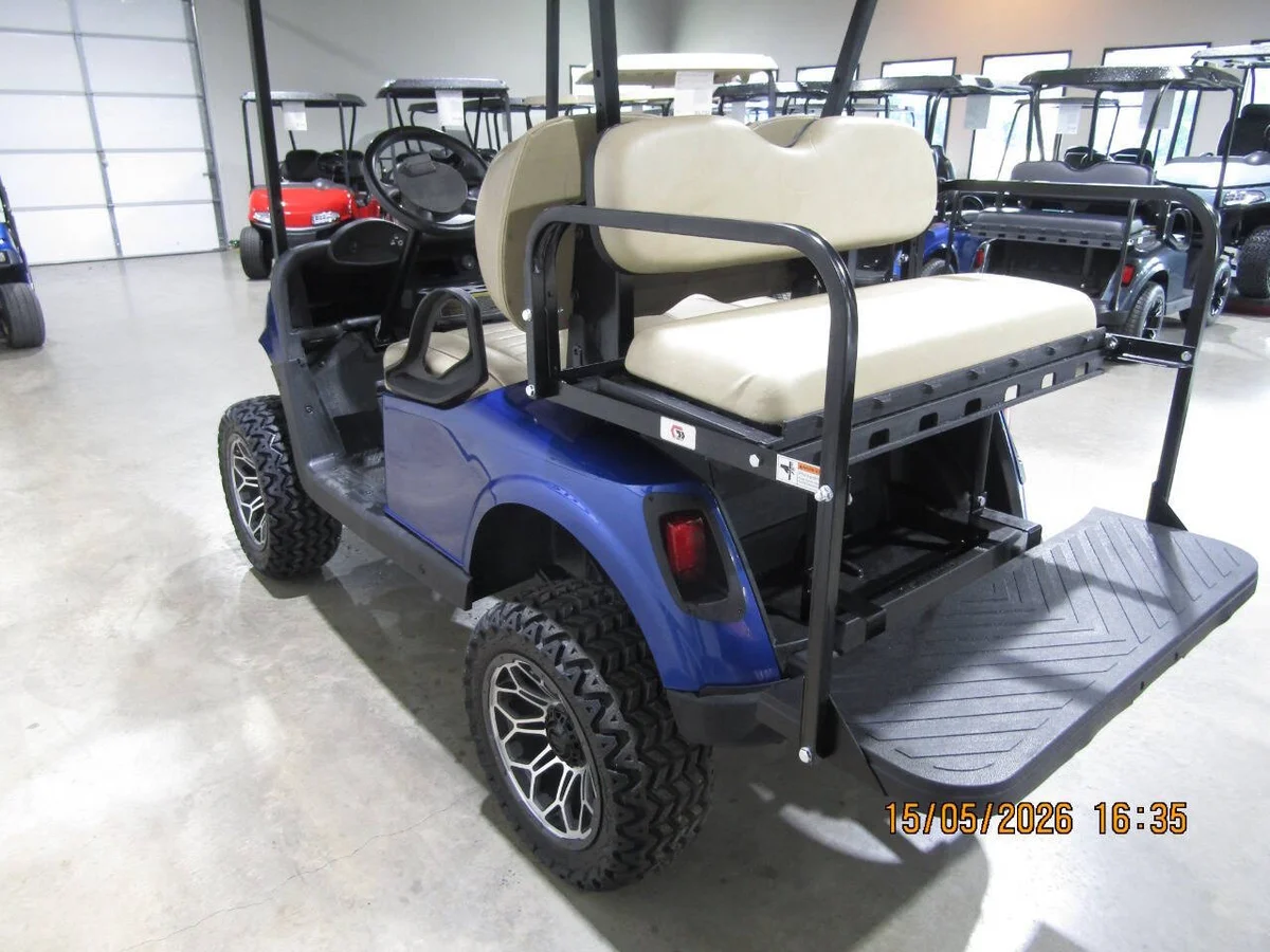 2018 E-Z-GO RXV Lifted Custom 4-Seater photo 5