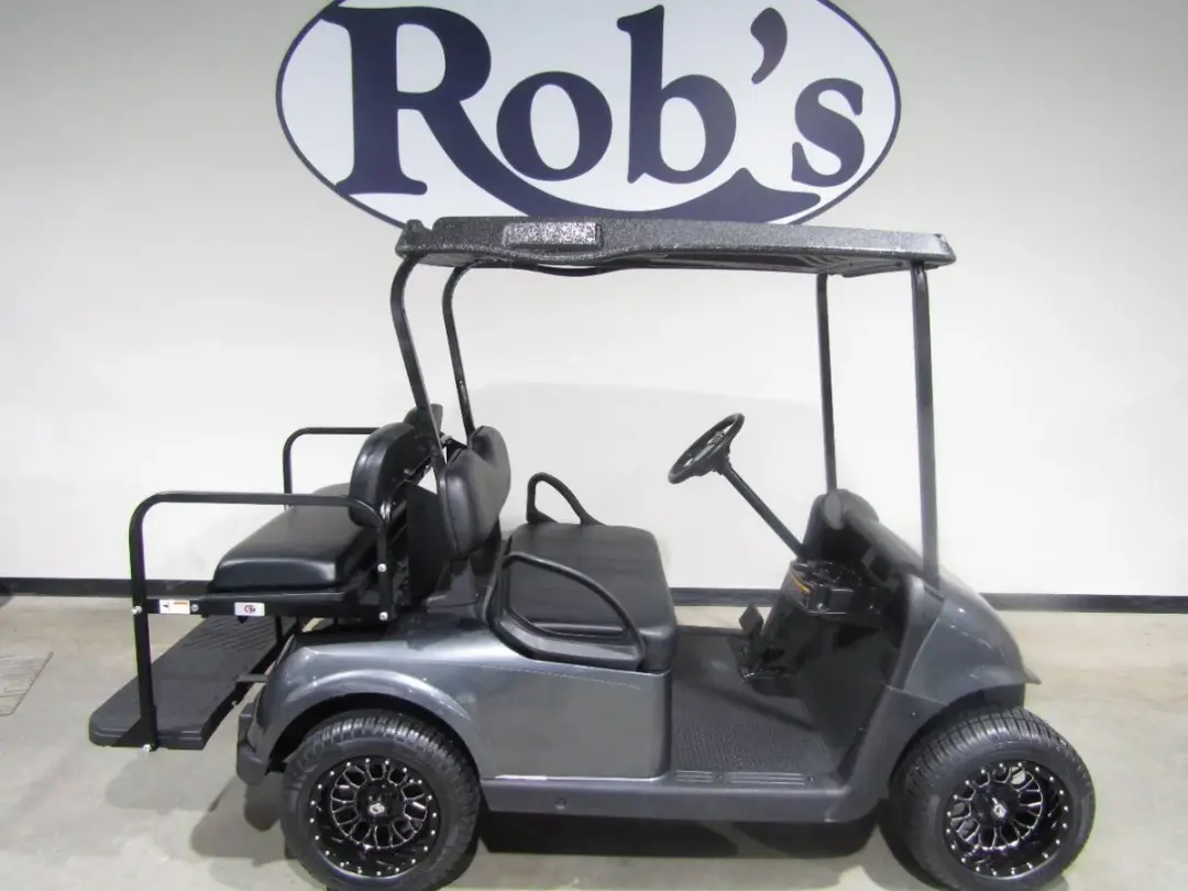 2020 E-Z-GO RXV Custom 4-Seater photo 1
