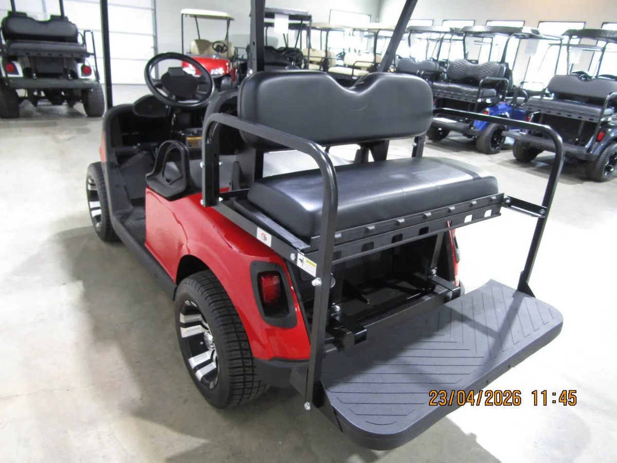 2020 E-Z-GO RXV Custom 4-Seater photo 5