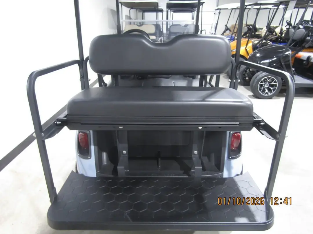 2021 E-Z-GO RXV ELiTE Lithium photo 6