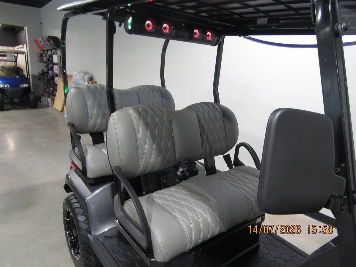 2026 E-Z-GO Liberty LSV photo 10