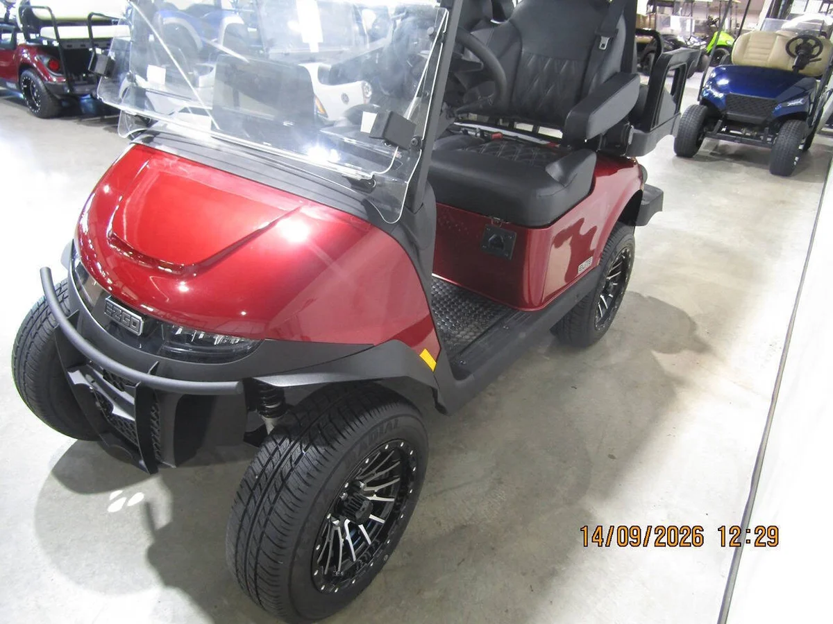 2026 E-Z-GO RXV Custon 4-Seater golf cart photo 5