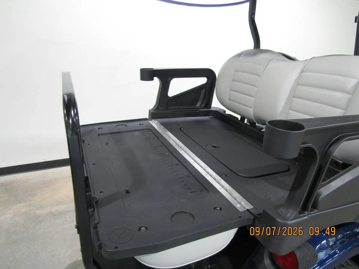 2026 E-Z-GO RXV Custon 4-Seater golf cart photo 8