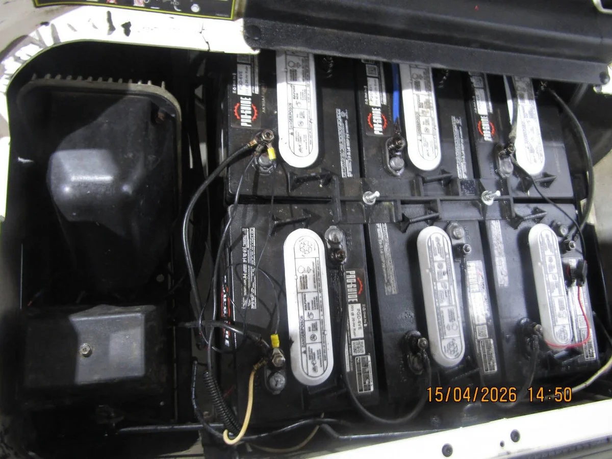 2001 E-Z-GO TXT Custom 4-Seater photo 12