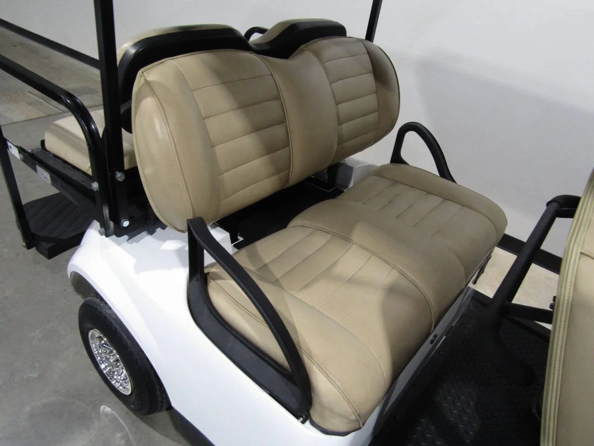 2020 E-Z-GO TXT 6-Seater photo 9