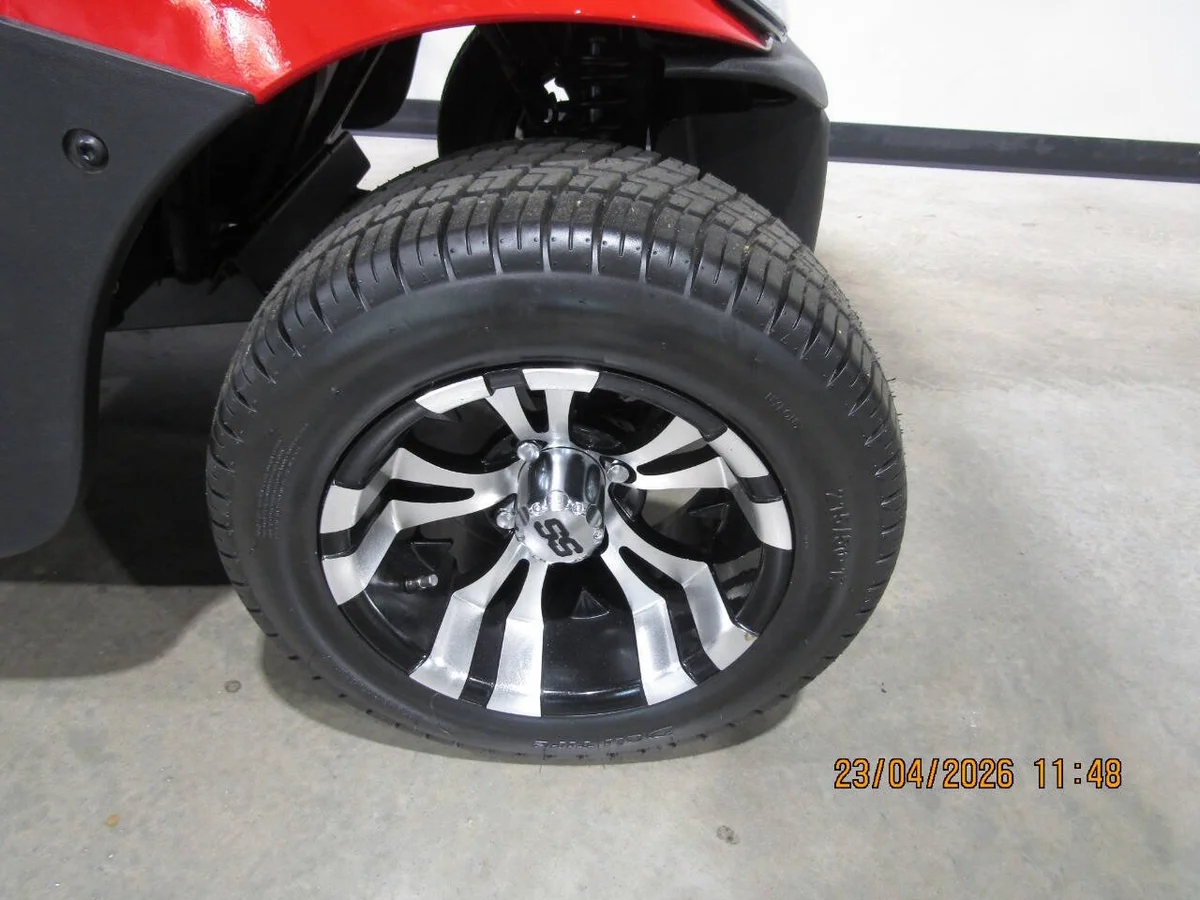 2020 E-Z-GO RXV Custom 4-Seater photo 12